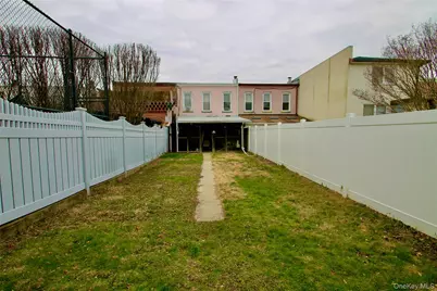 6622 79th Place, Middle Village, NY 11379 - Photo 24