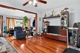 94-29 Park Ln S, Woodhaven, NY 11421 - Photo 4