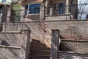 94-29 Park Ln S, Woodhaven, NY 11421 - Photo 2