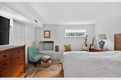 372 Clay Pitts Road, East Northport, NY 11731 - Photo 22