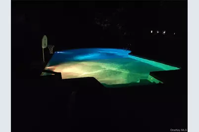 372 Clay Pitts Road, East Northport, NY 11731 - Photo 30