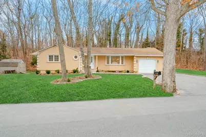 263 N Country Road, Smithtown, NY 11787 - Photo 2