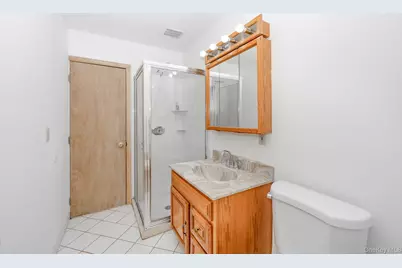 263 N Country Road, Smithtown, NY 11787 - Photo 22