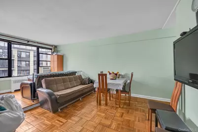 98-40 64 Avenue #7J, Rego Park, NY 11374 - Photo 4