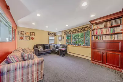 85-26 Palo Alto Street, Hollis, NY 11423 - Photo 10