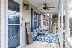 15 Loughlin Dr, Shirley, NY 11967 - Photo 4