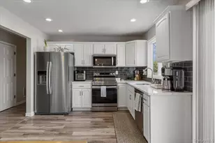 15 Loughlin Dr, Shirley, NY 11967 - Photo 12