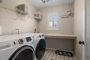 15 Loughlin Dr, Shirley, NY 11967 - Photo 16