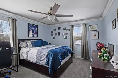 16 Loughlin Drive, Shirley, NY 11967 - Photo 20