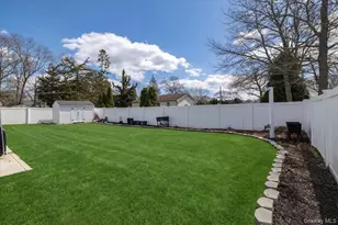 16 Loughlin Dr, Shirley, NY 11967 - Photo 26