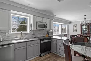 16 Loughlin Dr, Shirley, NY 11967 - Photo 12