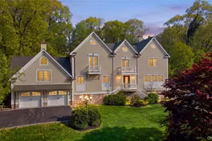 33 Greenbriar Dr, Chappaqua, NY 10514 - Photo 2