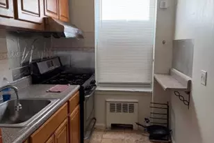 138-36 68th Dr, Kew Gardens, NY 11367 - Photo 4