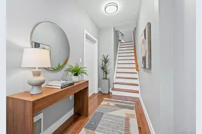 9210 104th Street, Richmond Hill, NY 11418 - Photo 34