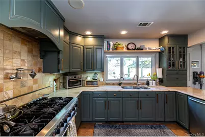 602 Palmer Drive, Nyack, NY 10960 - Photo 12