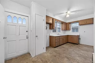 40 E 24th St, Huntington Station, NY 11746 - Photo 12