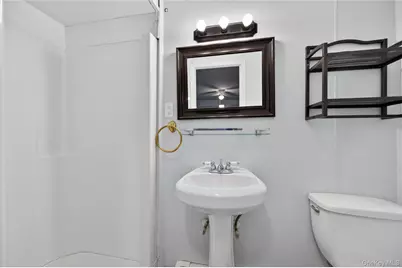 40 E 24th Street, Huntington Station, NY 11746 - Photo 14