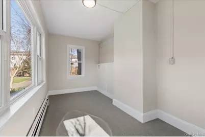 348 Mulry Lane, Lawrence, NY 11559 - Photo 6