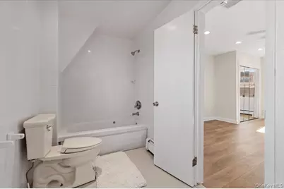 348 Mulry Lane, Lawrence, NY 11559 - Photo 14