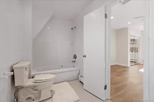 348 Mulry Ln, Lawrence, NY 11559 - Photo 14