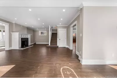 348 Mulry Lane, Lawrence, NY 11559 - Photo 2