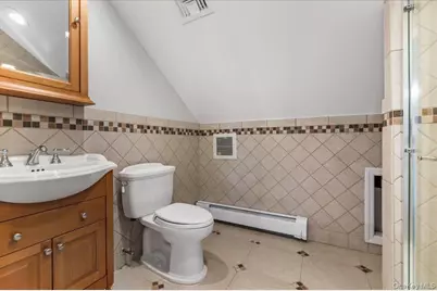 348 Mulry Lane, Lawrence, NY 11559 - Photo 20