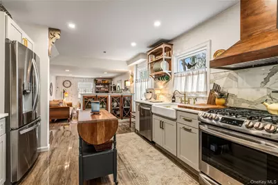 31 Munson Court, Melville, NY 11747 - Photo 22