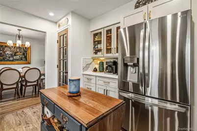 31 Munson Court, Melville, NY 11747 - Photo 18