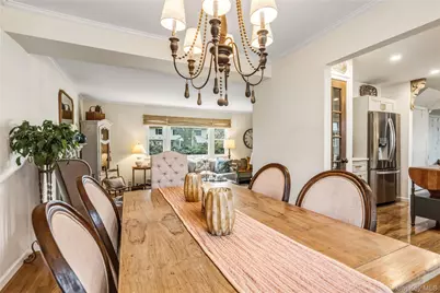 31 Munson Court, Melville, NY 11747 - Photo 12