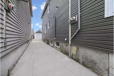107-32 108th Street, Richmond Hill, NY 11419 - Photo 4