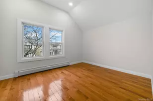 107-32 108th St, Richmond Hill, NY 11419 - Photo 12