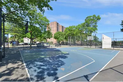 61-20 Grand Central Parkway #A307, Forest Hills, NY 11375 - Photo 18