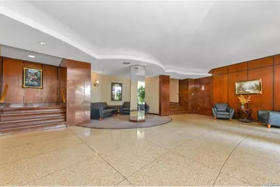 61-20 Grand Central Parkway #A307, Forest Hills, NY 11375 - Photo 14