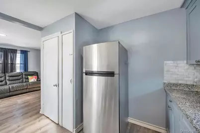 1333 5th Avenue, Bay Shore, NY 11706 - Photo 14