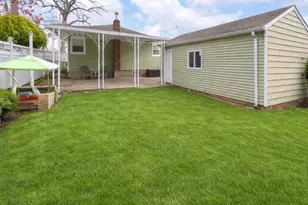 1334 Lake Shore Dr, Massapequa Park, NY 11762 - Photo 34