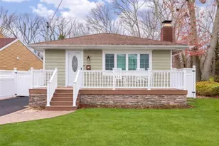 1334 Lake Shore Dr, Massapequa Park, NY 11762 - Photo 2