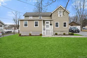 24 Rockwell Ave, Middletown, NY 10940 - Photo 2