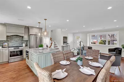 10 Poet Lane, Greenlawn, NY 11740 - Photo 12