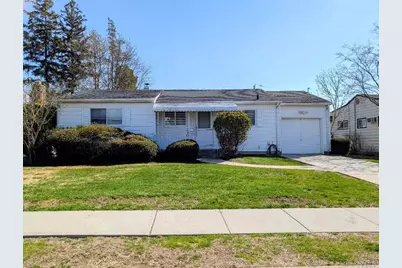 107 Morton Boulevard, Plainview, NY 11803 - Photo 1