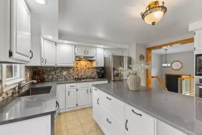 4 Stonewall Farm Road, Mahopac, NY 10541 - Photo 14