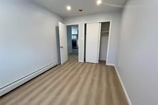 34-22 Brookside St, Little Neck, NY 11363 - Photo 8