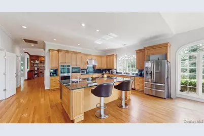 406 Duck Pond, Locust Valley, NY 11560 - Photo 8