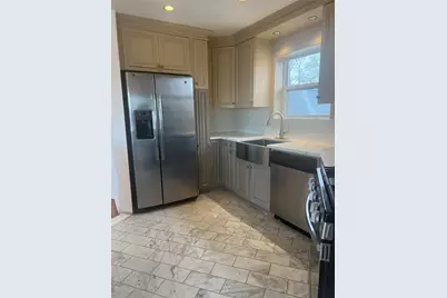 2005 Hazen Street #3FL, East Elmhurst, NY 11370 - Photo 4