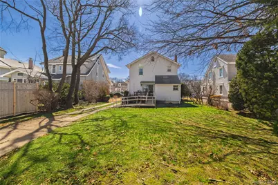 65 Jarvis Place, Lynbrook, NY 11563 - Photo 24