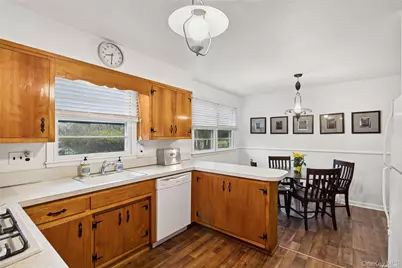 990 Three Waters Lane, Orient, NY 11957 - Photo 10