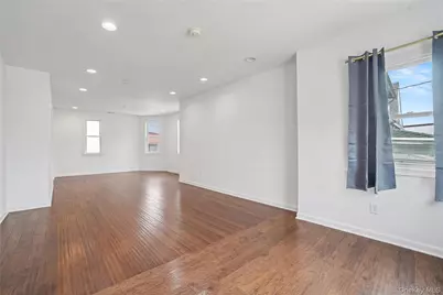 77 Robertson Avenue, White Plains, NY 10606 - Photo 12