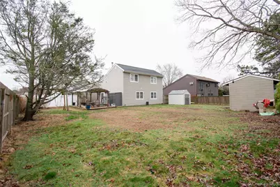 36 Narragansett Avenue, Medford, NY 11763 - Photo 12