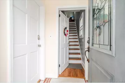 365 W Hudson Street, Long Beach, NY 11561 - Photo 2