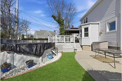 2 Squirrel Drive, East Rockaway, NY 11518 - Photo 20