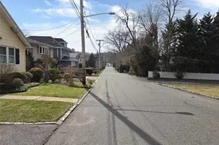 54 Cocks Ln, Locust Valley, NY 11560 - Photo 6